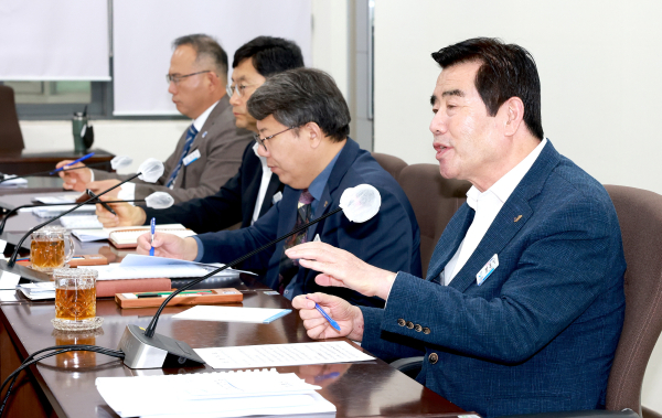 정보공개 및 민원서비스 종합평가 추진상황보고회 개최 모습