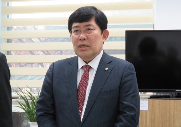 국민의힘 윤창현 국회의원