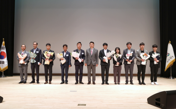 당진시 빅데이터 아이디어 공모전 시상식 기념사진