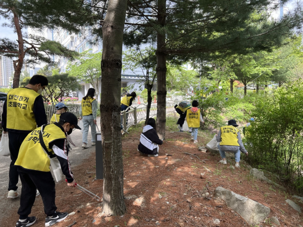 쓰담릴레이(하기초) 모습