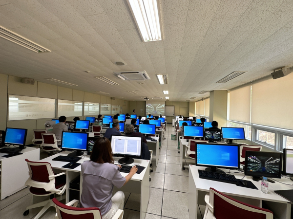 학교 관리자 SW‧AI‧Maker 융합 연수 운영