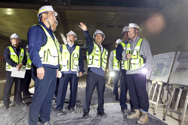 김한영 이사장, GTX-A 운정차량기지 현장점검 모습