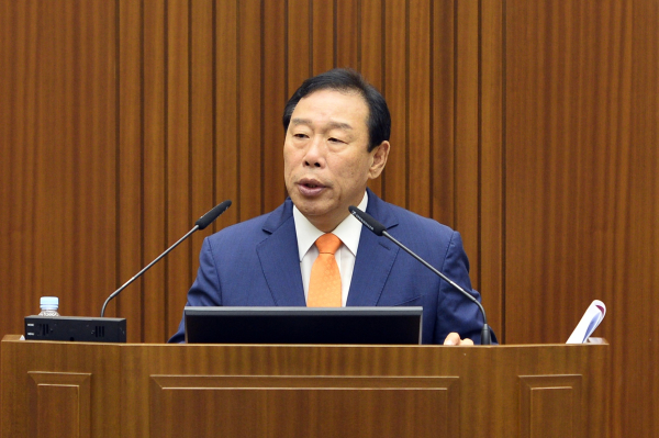 시정연설 하는 최민호 세종시장