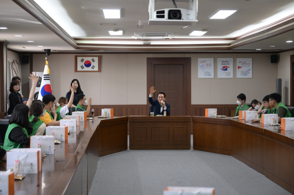 성광온누리학교 논산시청 방문 모습