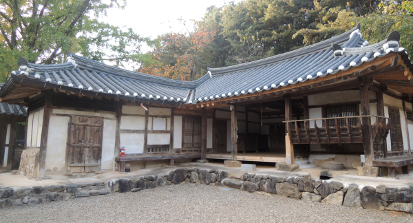 청양군 목면 ‘면암 고택’ 충청남도 문화재 지정-면암 고택 안채