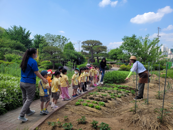 당진 어린이 농부학교 진행 모습