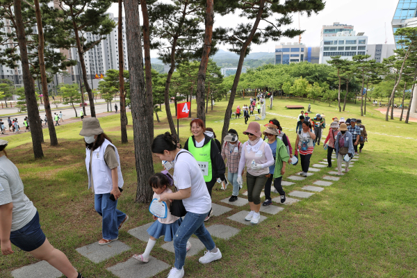 당진시청 야외광장 일원에서 ‘당진아! 걷자 발대식’ 후 걷기 행사 진행