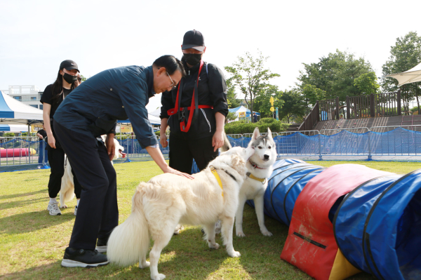 지난 10일 동문근린공원에서 열린 2023년 서산 반려동물 페스티벌 모습