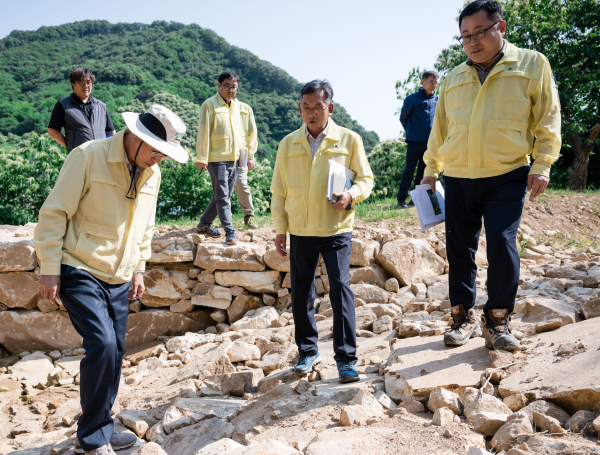 김돈곤 청양군수 우기 앞두고 재해복구 현장점검