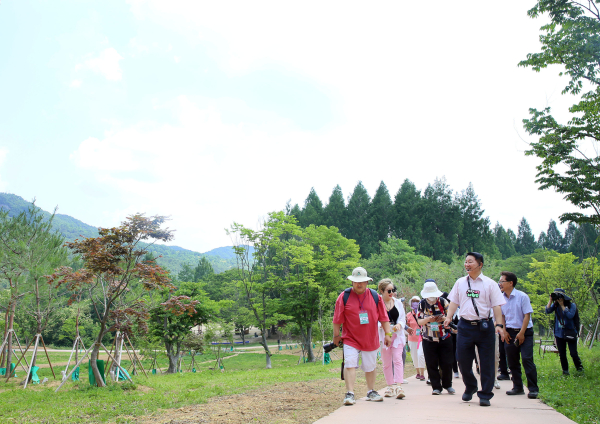 14일 노루벌 일원에서 열린 2023년 소셜 기자 팸투어 장면