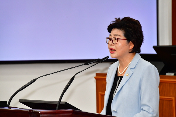 5분 자유발언하는 민병춘 의원