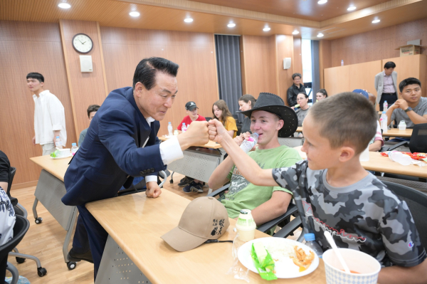 미군 제2보병사단 봉사활동 위문