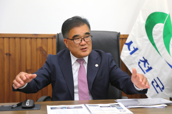 김기웅 서천군수