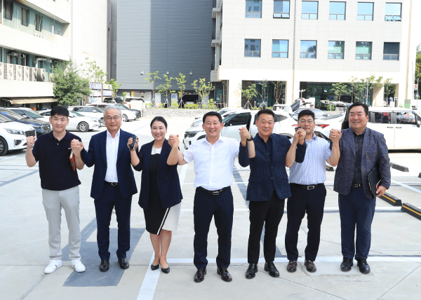 서철모 서구청장 취임 1주년 주차환경 개선 현장 방문 사진