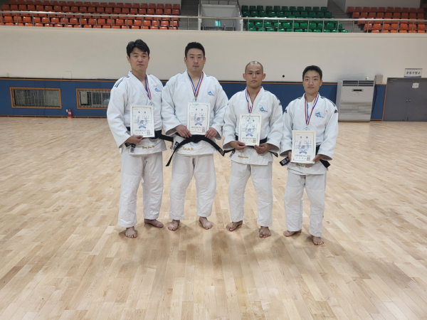 (왼쪽부터)양정무, 김주니, 황현, 정숙화 선수