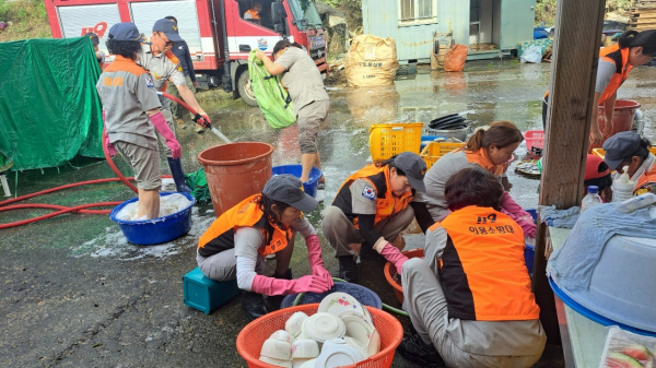 세도면의용소방대, 수해복구 봉사활동 모습