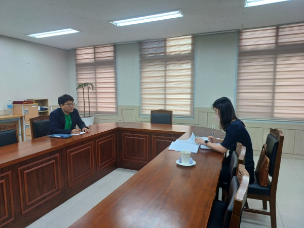 초빙교사 및 전형전보 예외 전입교사 현장점검 진행 모습