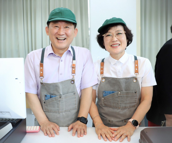 대전 서구 청년자활근로사업장 청년카페 2호점 개소 장면