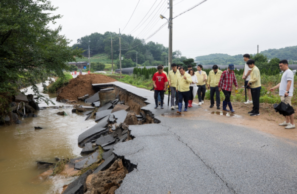 피해현장 점검하는 최민호 세종시장