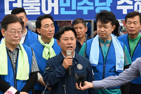 이재명 대표, 박정현 부여군수