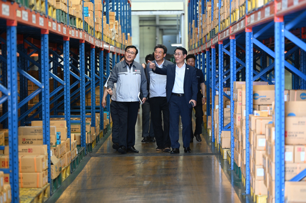 이용록 홍성군수가  홍성브레이크를 방문했다