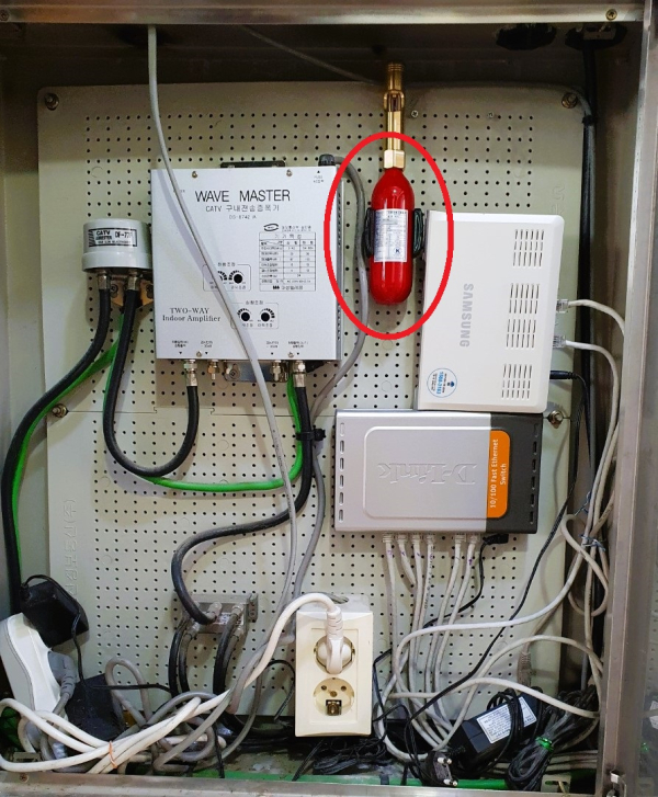 배전함에 설치된 모습