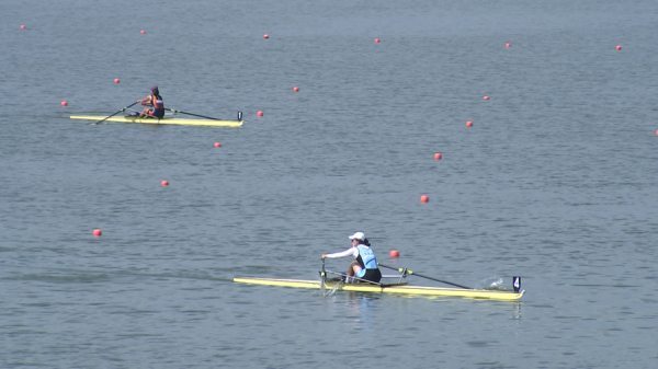 예당호 조정 훈련장에서 훈련중인 예산군 조정팀