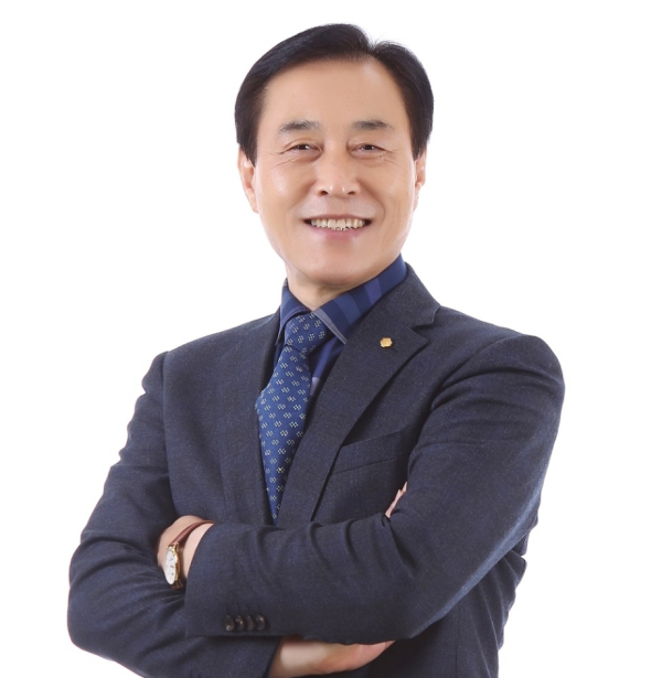 최정만 천안제일신협 이사장