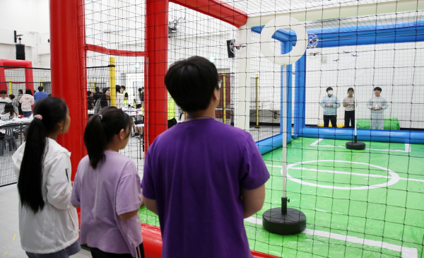 지난 25일 태안군UV랜드에서 개최된 드론 스포츠 리그 모습.