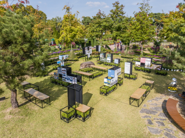 제14회 유성국화전시회 한밭대학교 팝업 갤러리 프로젝트 전경