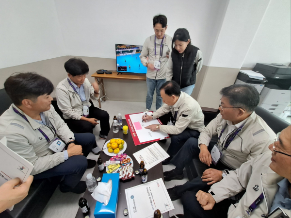 설동호 교육감, 제104회 전국체육대회 격려 방문 모습