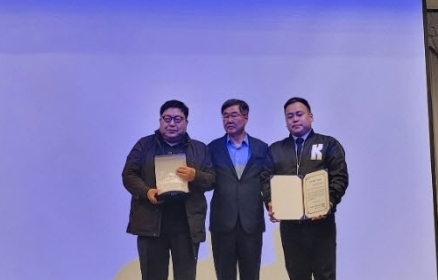 최우수 논문상 수상 기념사진/한기대 제공