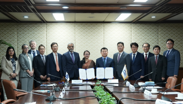 지난 7일,필리핀 마닐라 아시아개발은행(이하 ADB) 본사를 방문해 ADB와 ‘물산업 및 녹색전환 협력 강화’를 위한 개정 협약을 체결했다.