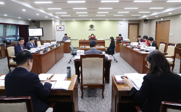 제348회 정례회 행정문화위원회 (2023년도 행정사무감사, 청년정책관)