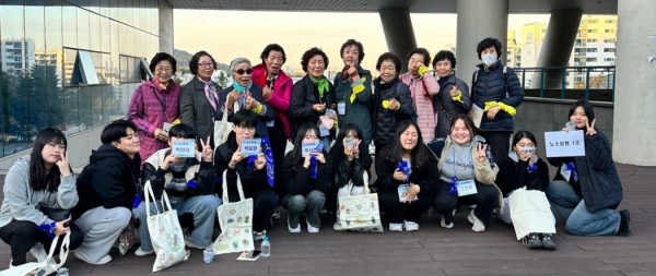지역사회 어르신 캠퍼스 초청 노소동행 축제 개최