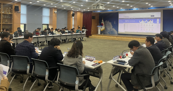 지난 14일, 농촌 맞춤형 일자리 종합플랫폼 ‘청양군 일자리 정보망’ 구축하고 추진 보고회 개최 모습