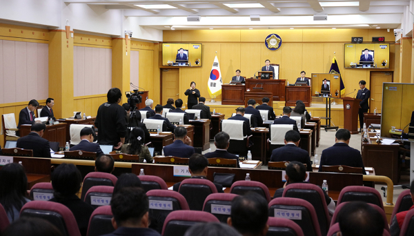 제290회 제2차 정례회 개회 모습