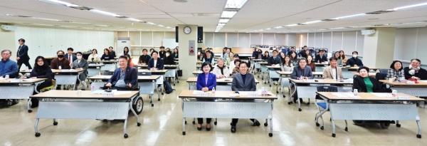 ‘제3차(2024~2028) 대전광역시 장애인차별금지 및 인권 보장 기본계획(안)’ 시민설명회 개최 단체사진