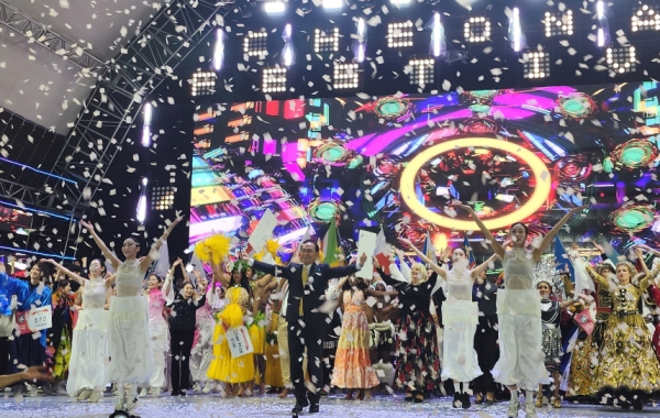 '천안흥타령춤축제 2023' 폐막 퍼포먼스/사진=박동혁 기자