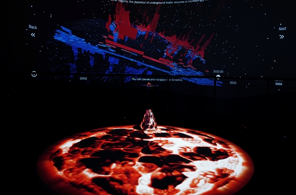 패시지 오브 워터(Passage of Water) 오프라인 전시 모습