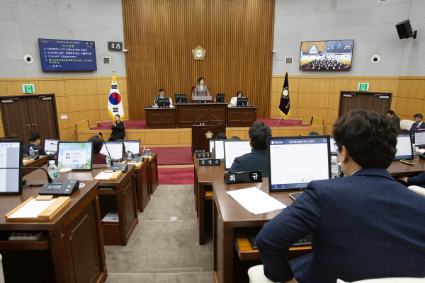 제279회 제2차 정례회 폐회 모습