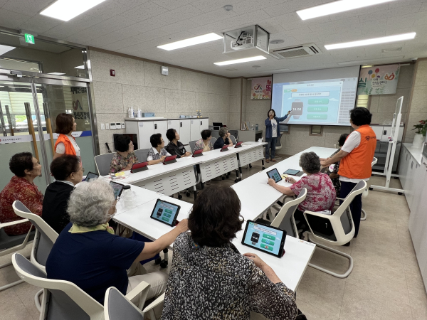 지난해 추진된 치매안심센터 프로그램 모습