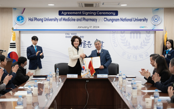 충남대–하이퐁의약학대학, ‘글로벌 오픈캠퍼스’ 합의각서 체결식