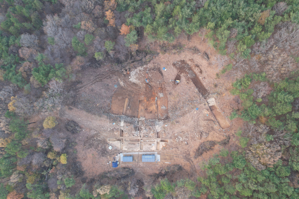 19일, 우산성 1차 발굴조사 진행