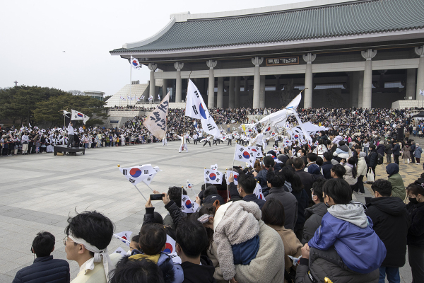 지난해 삼일절 기념 명예 독립운동가 참여 퍼포먼스 모습/독립기념관 제공