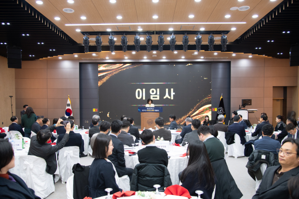 제19대 이진숙 총장 이임식 사진