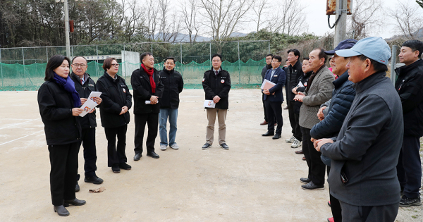 행정문화복지위원회, 2024년 제1회 추경예산안 심사 중 현장방문 (고북면 테니스장)