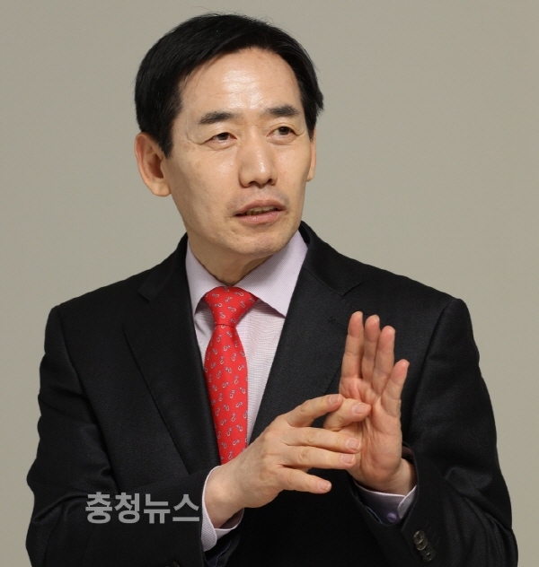 정용선 자유한국당 충남도지사 예비후보