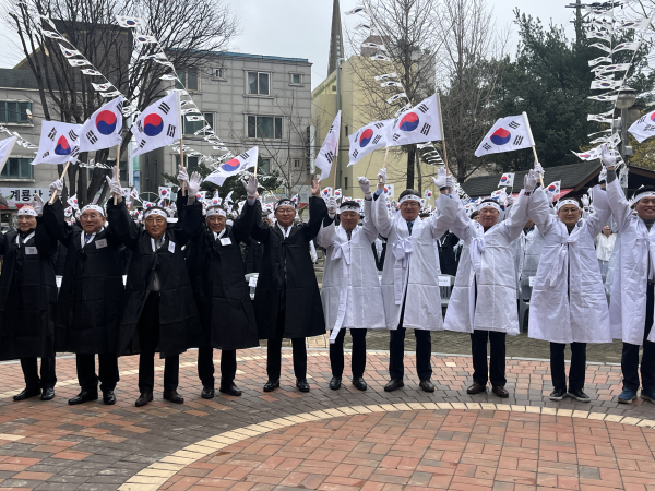 유성장터 만세운동 및 의병제 참석 모습