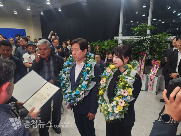 황명선 당선인 캠프 모습